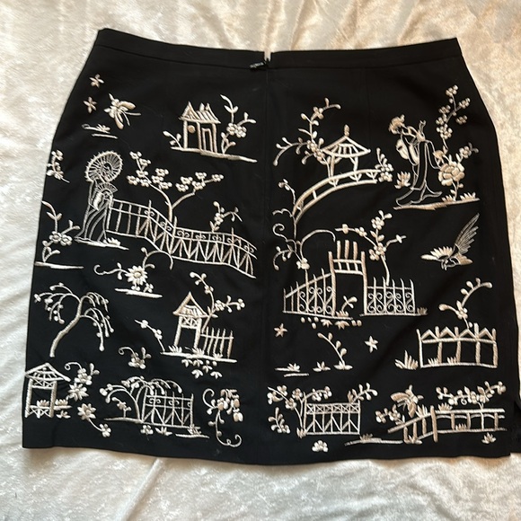 Bcbg Asian print skirt - Picture 2 of 3